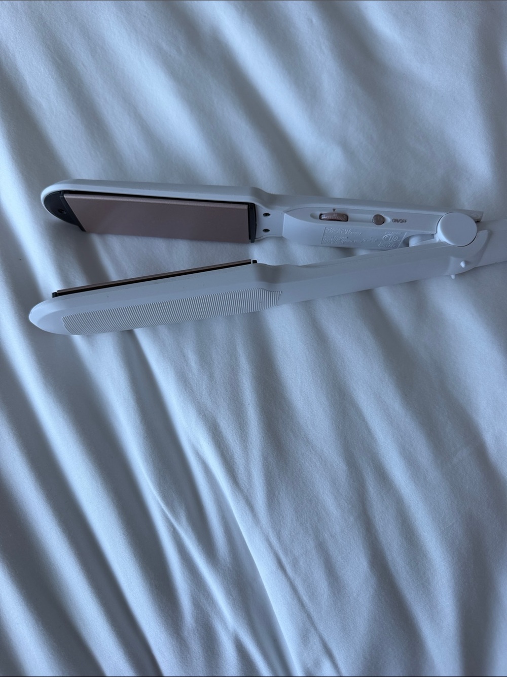Conair White Hair Straightener - Ceramic Flat Iron